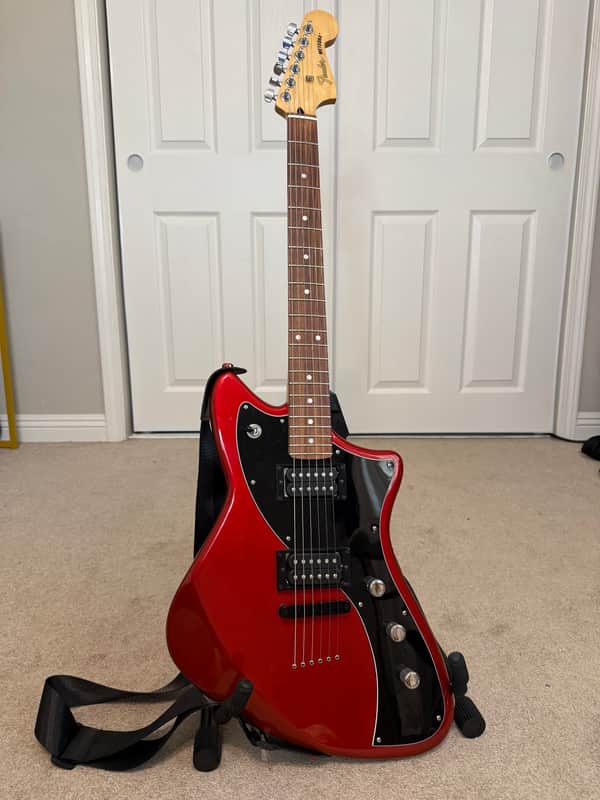 Fender Alternate Reality Series Meteora HH with Pau Ferro Fretboard