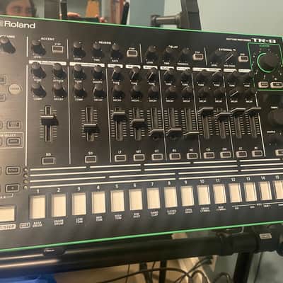 Roland AIRA TR-8 Rhythm Performer Drum Machine 2014 - Present - Black