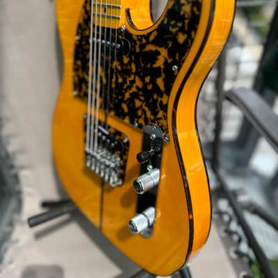 Hohner HTA-490 The Artist Prince Guitar 2008 Limited Edition Excellent Condition image 7