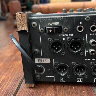 TASCAM M-216 1986-1994 - Black / Wood Side Panels image 5