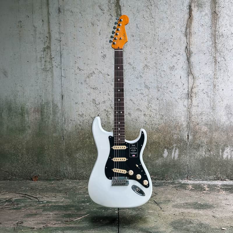 American Ultra Stratocaster - Arctic Pearl with Rosewood Fretboard - MINT image 1