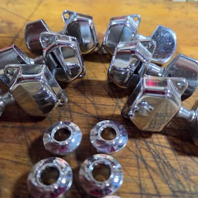 Vintage 1970's Japan 3x3 Guitar Tuners Grommets Original Installation Screws Luthier Parts #7 image 2
