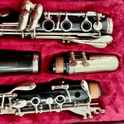 Buffet Crampon E11 Intermediate Bb Clarinet 2010s - Black image 5