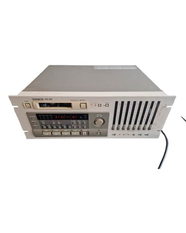 Tascam DA-88 - Multitrack Recorders - 8-Track Digital - Spares or Repair image 1