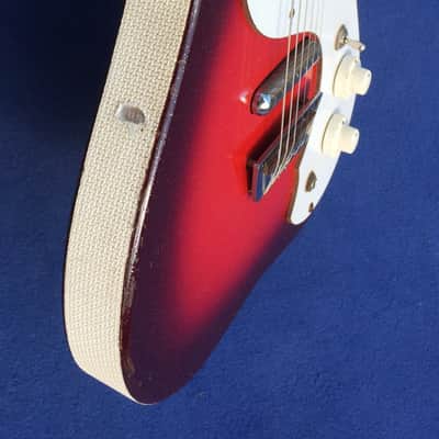 Silvertone 1457 1960 Red Sparkle image 8
