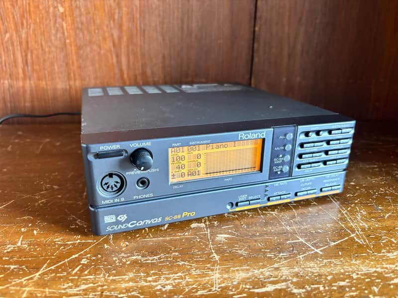 Roland SC-88pro SC88 Pro SOUND Canvas General MIDI sound modules New battery image 1
