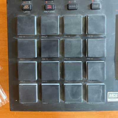 Akai MPC Live Standalone Sampler / Sequencer 2017 - 2020 - Black image 3