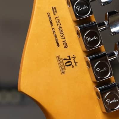 Fender American Professional II Stratocaster Thinline - Transparent Daphne Blue with Hardshell Case - Used image 15