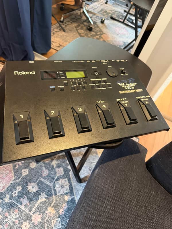 Roland VG-8 S1 expanded with D-1 card image 1