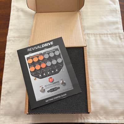 Origin Effects RevivalDRIVE Ghosting Overdrive - Silver/Orange image 4