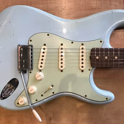 Fender® Custom Shop Beatle Spec 1961 Relic Stratocaster Electric Guitar 2017 Sonic Blue image 2