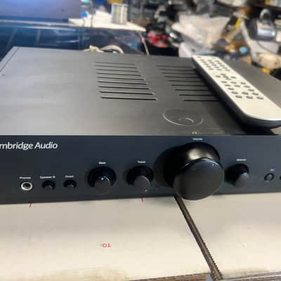 Cambridge Audio Azur 340A amplifier 2010 - Black image 16