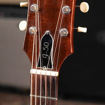 Gibson 1967 J-50 Acoustic Guitar with Hardshell Case - Used image 5
