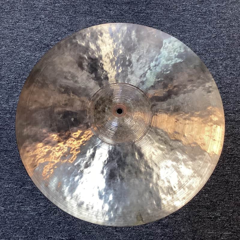 Brynes 18" Crash Cymbal