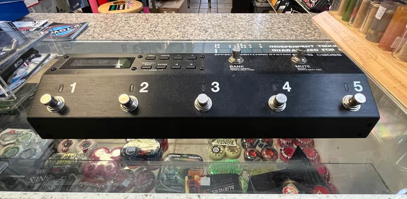 Boss ES-5 Effects Switching System