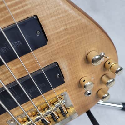 Tune TWB-5T FM 2005 5-String Electric Bass Natural Bartolini etc image 9