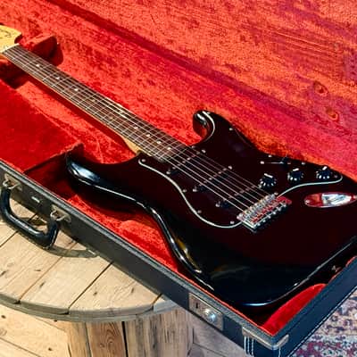 Fender Stratocaster 1977 - Black image 5