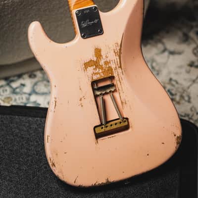 Luxxtone Choppa S Heavy Aging HSS-Shell Pink w/Aged White Pickguard & Roasted Flame Maple Neck image 7