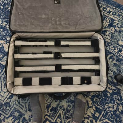 Mono M80-TOUR-V2-BLK Tour 2.0 Pedalboard and Accessory Case 2010s - Black image 2