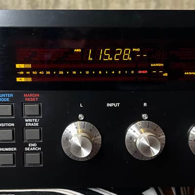 TASCAM DA-30 image 3