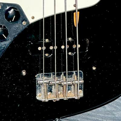 Fender Jazz Bass 1974 - rare & groovy "Left Handed" Jazz in Black w/Maple Neck ! image 12