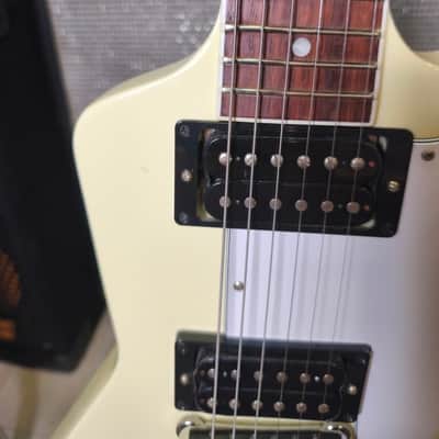 Gibson '70s Explorer 2023 - Present - Classic White image 10