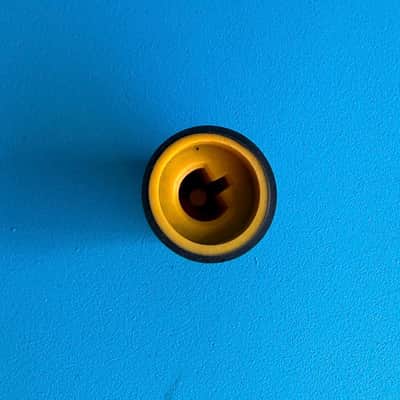 CRATE TAXI TX-15 CA30D Guitar Amplifier Part Knob Cover Slanted Yellow Black Cap image 4