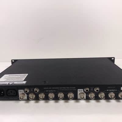 Shure UA845 UHF Antenna Distribution System FQ: 692-716 MHz image 2