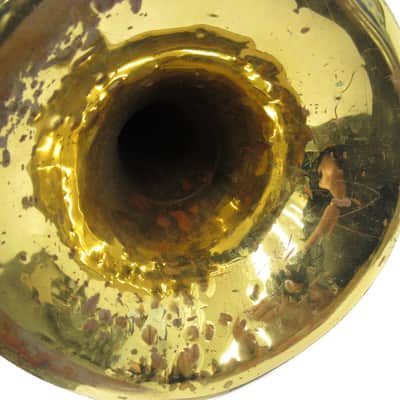 Getzen USA Tenor Trombone, with case and mouthpiece image 13