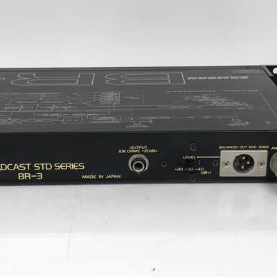 Samson Broadcast STD Series BR-3 True Diversity VHF-FM Receiver image 10