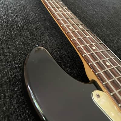 Fender American Deluxe Jazz Bass V 1996 image 6