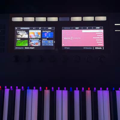 Native Instruments Komplete Kontrol S88 MKii 2020 - Present - Black Bild 1