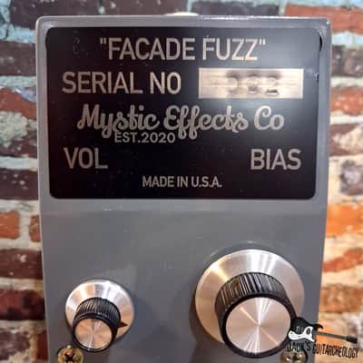 Mystic Effects Co Facade Fuzz in Vintage Industrial Foot Pedal *NEW* (2025 - Grey) image 2