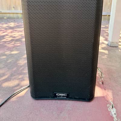 QSC K10.2 2-Way 2000-Watt 10" Active Speaker 2010s - Black image 1