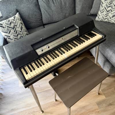 1977 Wurlitzer 200A Just Serviced - SUPER CLEAN! image 10