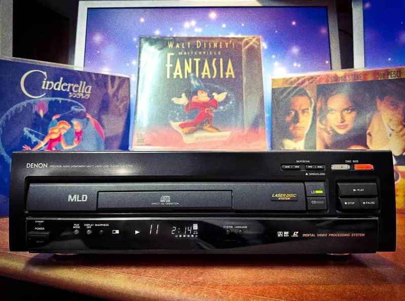 DENON LA-2700 Rare PAL / NTSC Laser-Disc Player image 1