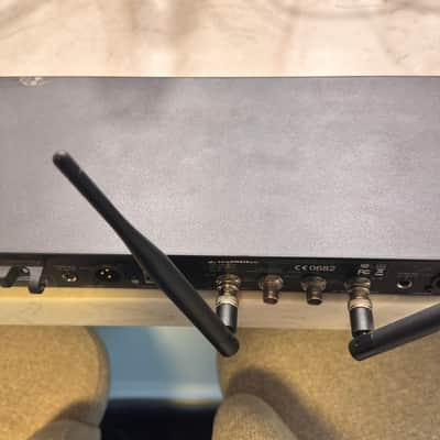 Sennheiser EM2050 system with two Sennheiser SKM 2000XP Mic and two Neumann KK 204 BK Capsule Heads image 8