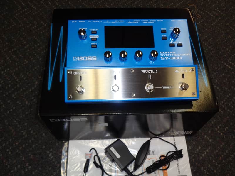 Boss SY-300 Guitar Synthesizer effect pedal image 1