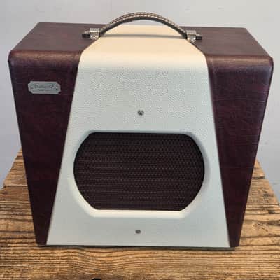Vintage 47 Spectator VA-148 Guitar Combo Amp image 16