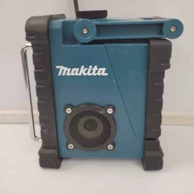 Makita BMR100 Work Radio image 3