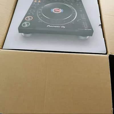 Pioneer CDJ-3000 - Professional DJ multi player - black image 10