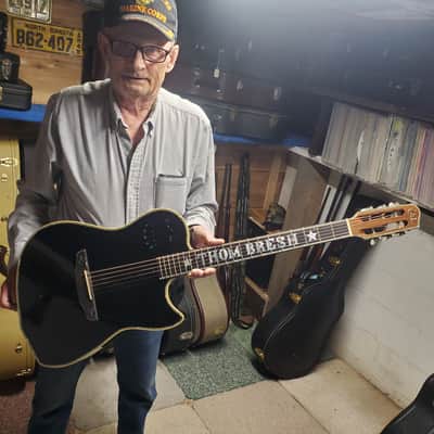 Godin Thom Bresh Black image 3