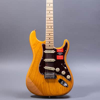 Fender Limited Edition American Professional Stratocaster 2019, Aged Natural image 3