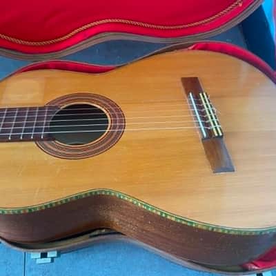 JUAN ESTRUCH Handcarft spanish classical in solid woods + hardcase 1960 image 3