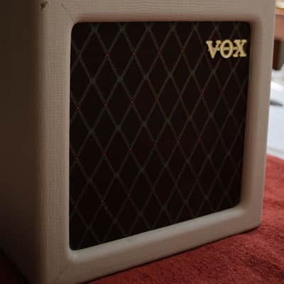 Vox AC4TV 4-Watt 1x10" Guitar Combo 2009 - 2019 - Tan image 5