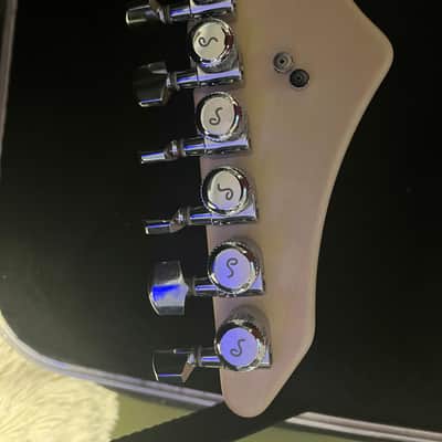 Vigier Excalibur Indus 2020 (Satin/Matte White with Satin Matte Black Pickguard, Trem) image 10