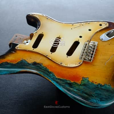 Fender Stratocaster RI Reissue Sunburst over Blue Zebra Body Heavy Aged Relic Made in USA image 3