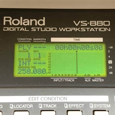 Roland VS-880 Digital Studio Workstation 1996 - 1998 - Gray /Changed to SD card image 4