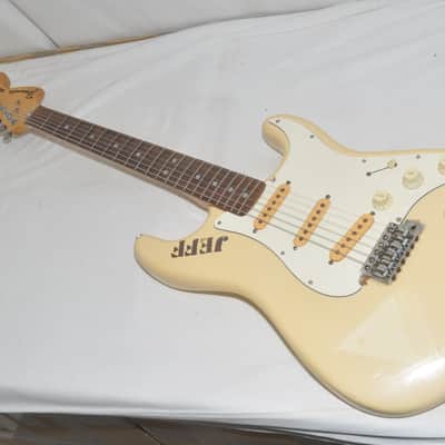 FERNANDES ndes Burny cotom Electric guitar RefNo 7701 image 1