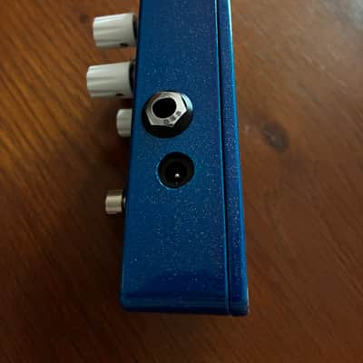 Malekko Unity Wolftone Fuzz with Box image 3
